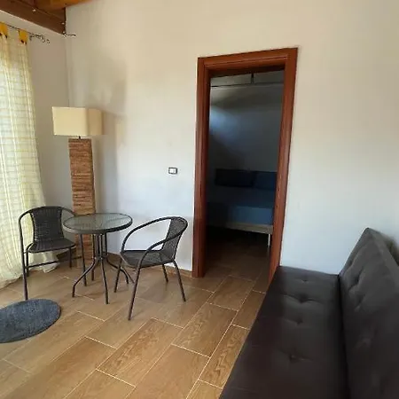 Cocus Bed & Breakfast 3*