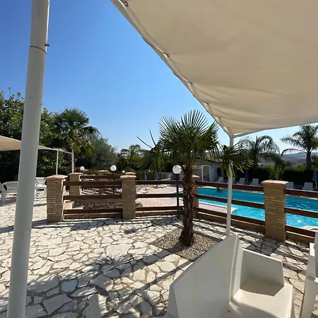 Oda ve Kahvaltı Cocus Ravanusa