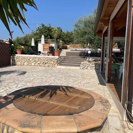 Oda ve Kahvaltı Cocus Ravanusa