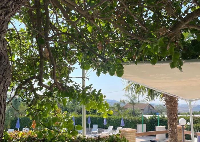 Bed and breakfast Cocus 3*